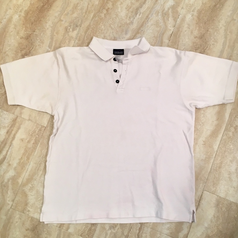 Patagonia Men’s polo size: Medium. 100% cotton
